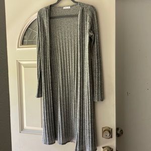 Wowmens duster sweater.